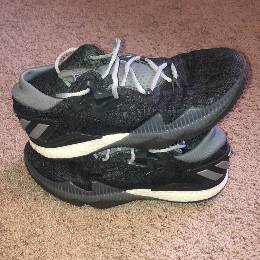 Adidas CrazyLight Boost 2016–Dark Grey